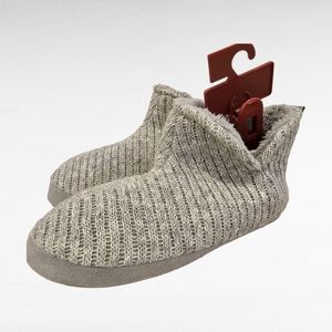 Dluxe by Dearfoams Women's Knit Bootie Slippers Gray M